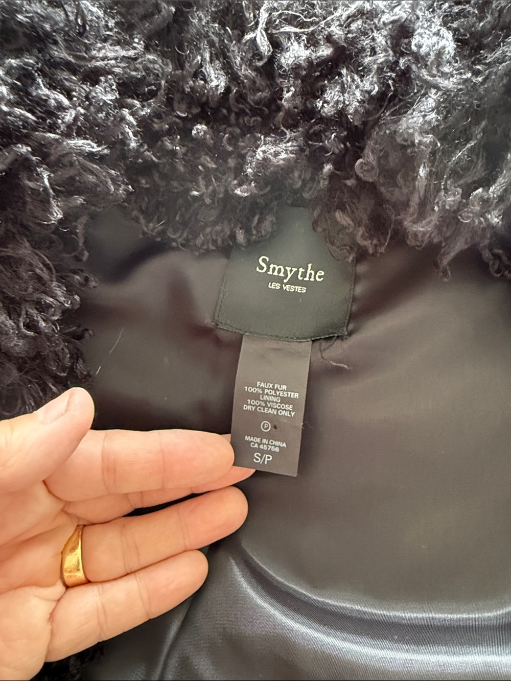 Smythe Black Faux Fur Teddy Coat EUC Small - Picture 3 of 4